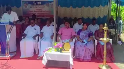 തൊടുപുഴ: ഉപ്പുകുന്ന് കള്ളിക്കൽ അംബേദ്ക്കർ സെറ്റിൽമെന്റ് വികസന പദ്ധതികളുടെ നിർമ്മാണോദ്ഘാടനം പി.ജെ ജോസഫ് MLA കള്ളിക്കലിൽ നിർവഹിച്ചു