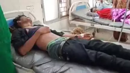 बड़ागांव धसान: नैनवारी गांव में करंट लगने से गंभीर रूप से झुलसा एक व्यक्ति, अस्पताल में कराया गया भर्ती