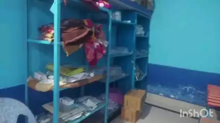 बास्तानार: बड़े किलेपाल के सरकारी डॉक्टर ने खोला निजी क्लिनिक, SDM ने कार्रवाई कर किया सील