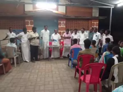 ஆண்டிப்பட்டி: ஆண்டிபட்டியில் ஆண்டிபட்டி ஒன்றிய அதிமுக பாக முகவர்கள் நியமனம் குறித்த ஆலோசனை கூட்டம் நடந்தது