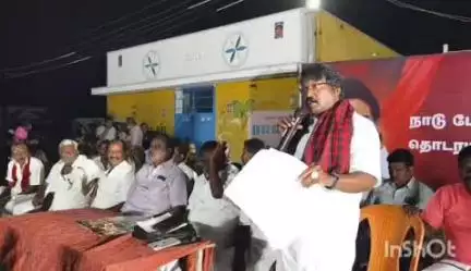 வேப்பந்தட்டை: காரியானூரில் திமுக அரசின் சாதனை விளக்கப் தெருமுனை பிரச்சார கூட்டம்
 எம்எல்ஏ பிரபாகரன்  பங்கேற்பு