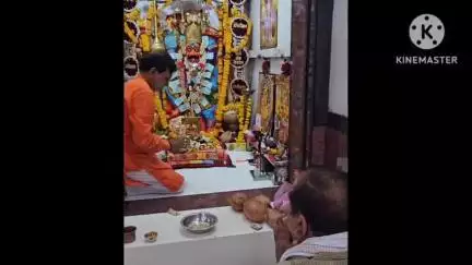 जीरन: हरकिया खाल बालाजी मंदिर पहुंचकर नीमच MLA दिलीप सिंह परिहार ने की पूजा-अर्चना
