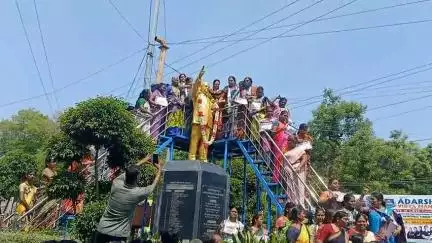 మహిళల కురక్షణ కల్పించ లేని ప్రభుత్వం కూటమి ప్రభుత్వం వైసిపి మహిళా నాయకురాలు గాయత్రి దేవి