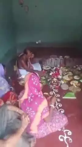 মুরারই ২: তীরগ্রাম ঘোষ পাড়ায় জগদ্ধাত্রী মন্দিরে জৈষ্ঠ্য মাসের চতুর্থ অর্থাৎ শেষ মঙ্গলবার উপলক্ষে মঙ্গল চন্ডীর বিশেষ পুজোপাঠ চলছে