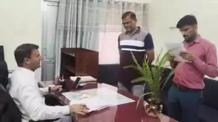 अनूपगढ़: एसडीएम सुरेश राव ने जलदाय विभाग सहित चार विभागों का किया औचक निरीक्षण, 70 में से 41 कर्मचारी अनुपस्थित मिले