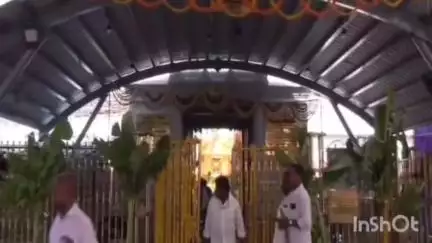 కల్పవృక్ష వాహనంపై శ్రీ రాజమన్నార్ అలంకారంలో శ్రీ ప్రసన్న వెంకటేశ్వరుడు