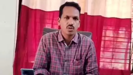 గోదావరి నదిలో ప్రయాణించే పర్యాటక బోట్లలో మద్యం నిషేధం, దేవీపట్నం ఎస్ఐ షరీఫ్