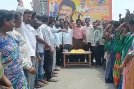 పుంగనూరు: పట్టణంలో ఘనంగా నందమూరి బాలకృష్ణ జన్మదిన  వేడుకలు.