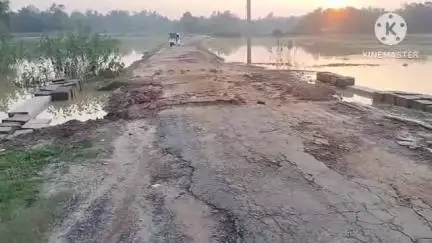 ধর্মনগর: কালাগাঙ্গেরপাড় উচ্চতর মাধ্যমিক বিদ্যালয়ের সামনে বেহাল রাস্তা, সমস্যায় সাধারণ মানুষ #jansamasya