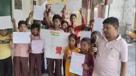 तिलहर: आकर्रा रसूलपुर गांव के कंपोजिट विद्यालय में चल रहे समर कैंप का समापन, कई प्रतियोगिताओं का आयोजन हुआ