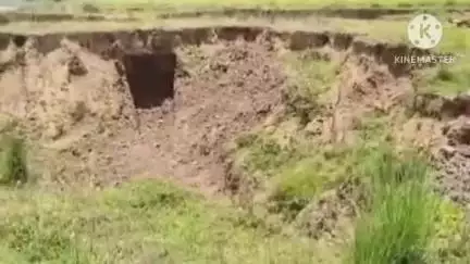 ইন্দাস: ইন্দাসের বেতালন গ্রামে নদী ভাঙ্গন রোধে শুরু হয়েছে কাজ খুশি এলাকার সাধারণ মানুষ