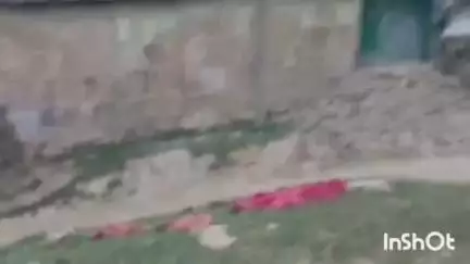बंजरिया: बंजरिया के फुलवार उतरी पंचायत के गौरिया में जेसीबी से आम लोगो का रास्ता काट लेने का मामला,मंगलवार पुलिस से की शिकायत