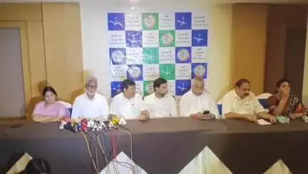 కొమ్మినేని అరెస్టు అక్రమం: నందిగామ మాజీ ఎమ్మెల్యే మొండితోక జగన్మోహన్రావు అభ్యంతరం