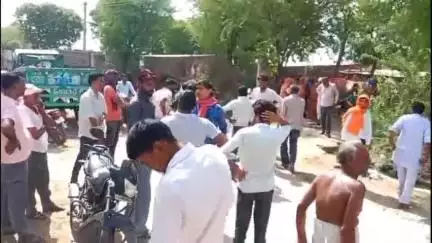 लवाण: उपखंड मुख्यालय लवाण में विवाद के चलते रूका सड़क निर्माण कार्य, टाइल उखाड़कर ले जाने पर उपजा विवाद
