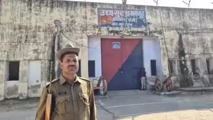 अजमेर: हाई सिक्योरिटी जेल एक बार फिर सुर्खियों में, सच के दौरान मिला मोबाइल और स्मार्ट वॉच, मामले में जांच जारी।।