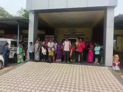 सूरजपुर: राष्ट्रीय बाल स्वास्थ्य कार्यक्रम (चिरायु) के तहत सूरजपुर से हृदय रोग के 24 बच्चों को रायपुर भेजा गया