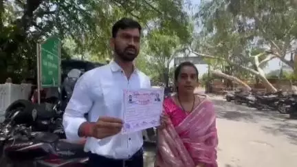 अजमेर: नव विवाहित प्रेमी युगल जोड़ा जिला पुलिस अधीक्षक कार्यालय पहुंचा, सुरक्षा की गुहार लगाई