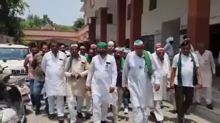 सहारनपुर: तहसील सदर में एसडीएम सदर को राष्ट्रीय किसान मजदूर संगठन ने अपनी समस्याओं से कराया अवगत #jansamsaya