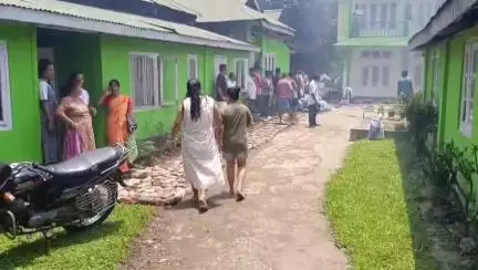 উত্তৰ লক্ষীমপুৰ: চেতিয়া গাঁৱত ভয়ংকৰ অগ্নিকাণ্ড, জ্বলি ভস্মীভূত হয় এটা বাসগৃহ