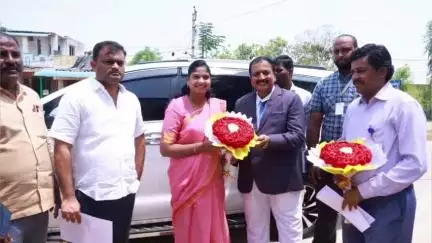 నాయుడుపేటలో మెగా జాబ్ మేళాను నిర్వహించిన ఎమ్మెల్యే విజయశ్రీ