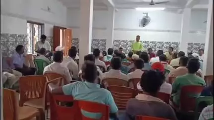 কাশীপুর: ২০২৬ বিধানসভা নির্বাচনকে সামনে রেখে ১৩ টি অঞ্চল সভাপতি ও ১৩ টি গ্রাম পঞ্চায়েত প্রধানকে নিয়ে কাশীপুরে তৃণমূলের কর্মীসভা