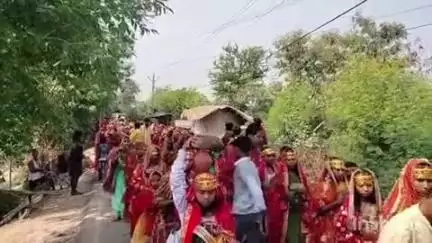 मोहिउद्दीननगर: राजाजान में सात दिवसीय श्रीमद्भागवत कथा के लिए निकाली गई शोभायात्रा
