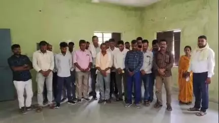 रफीगंज: प्रखंड कृषि पदाधिकारी के निधन पर कृषि भवन में कर्मियों ने शोकसभा का किया आयोजन