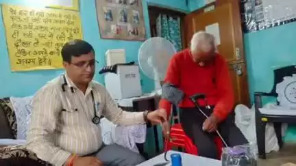 कुल्लू: वृद्धाश्रम कलाथ में आयोजित हुआ जिला स्तरीय विश्व उच्च रक्तचाप दिवस