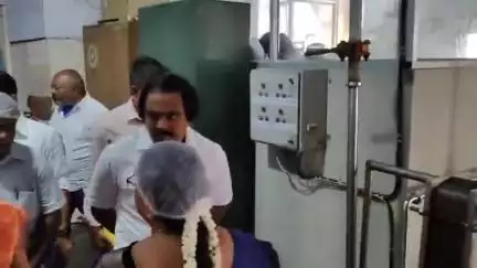 திண்டுக்கல் கிழக்கு: தொழிற்பேட்டையில் உள்ள மாவட்ட கூட்டுறவு பால் உற்பத்தியாளர்கள் ஒன்றியத்தில் அமைச்சர் மனோ தங்கராஜ் ஆய்வு