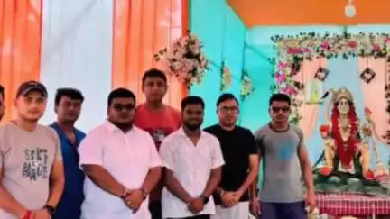 উদয়পুর: ফুলকুমারী নব শক্তি সংঘের উদ্যোগে আয়োজিত ভগবান শ্রী শ্রী মহাবীর পূজায় উপস্থিত বিধায়ক