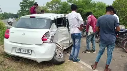डुमरियागंज: भवानीगंज थाना क्षेत्र के बायताल के हरियाली ढाबा के पास दो चार पहिया वाहनों की आमने-सामने टक्कर में चार लोग घायल