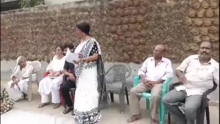 রামপুরহাট ২: তৃণমুলের 'তোমার ঠিকানা উন্নয়নের নিশানা' কর্মসূচি অনুষ্ঠিত হলো মাড়গ্রামে।