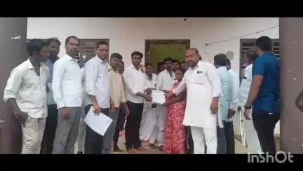 పాపన్నపేట్: మండలంలోని అన్ని గ్రామాల్లో ఇల్లు లేని నిరుపేదలకు ఇందిరమ్మ ఇల్లు 
డిసిసి అధికార ప్రతినిధి శెట్టి శ్రీకాంత్ అప్ప