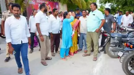 ప్రజా సమస్యల పరిష్కారానికి అధిక ప్రాధాన్యతనిస్తున్న రవాణా శాఖ మంత్రి రాంప్రసాద్ రెడ్డి