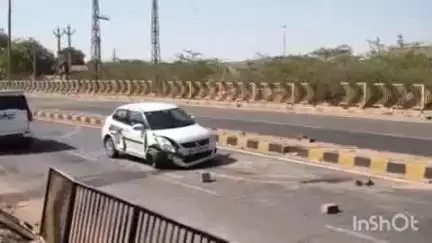 बालेसर: नेशनल हाईवे 125 पर कुई जोधा पेट्रोल पंप के पास बोलेरो कैंपर ने कार को मारी टक्कर
