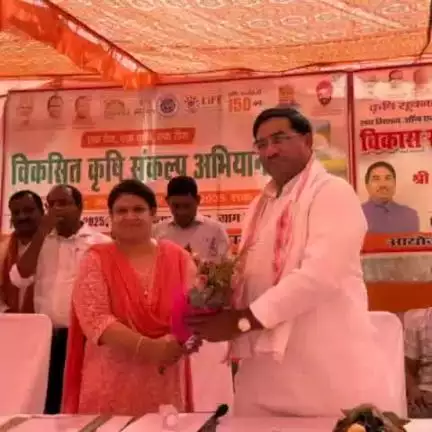 चुनार: बढ़भूईली में उत्तर प्रदेश कृषि विभाग द्वारा किसान गोष्ठी का आयोजन