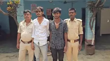 सिमरी बख्तियारपुर: बनमा ईटहरी पुलिस ने जिंदा कारतूस के साथ दो युवकों को गिरफ्तार किया