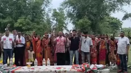 ওদালগুৰি: চুৰকুবস্তিত অনুষ্ঠিত হয় বিপিএফ দলৰ যোগদান কাৰ্যসূচী, উপস্থিত থাকে বিধায়ক চৰণ বড়ো
