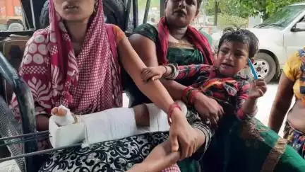 तरबगंज: नवाबगंज के लौव्वावीर पुर में बाइक की ठोकर से किशोर घायल, निजी अस्पताल में चल रहा इलाज