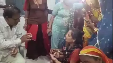 श्रीडूंगरगढ़: पानी की मांग को लेकर जलदाय विभाग के कार्यालय में महिलाओं ने जमकर हंगामा किया