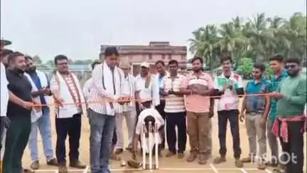 ଏମ.ଭି ୭୯: ଜୟ ଶ୍ରୀ ରାମ କ୍ରିକେଟ ଟୁର୍ନାମେଣ୍ଟ ଉଦଘାଟିତ, ଭାରତୀୟ ଦଳର ପୂର୍ବତନ ମ୍ୟାନେଜର୍ କଲେ ଉଦ୍ଘାଟନ