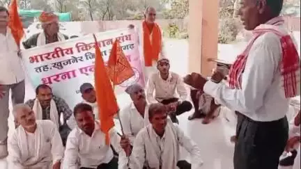 खुजनेर: खुजनेर में भारतीय किसान संघ ने किसानों की समस्याओं को लेकर तहसीलदार को दिया ज्ञापन