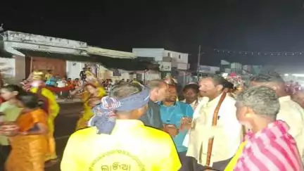 ଦିଗପହଣ୍ଡି: କୁକୁଡାଖଣ୍ଡି ଲାଜିଂଆ ଗାଁର ସାଂସ୍କୃତିକ କାର୍ଯ୍ୟକ୍ରମ ଅନୁଷ୍ଠିତ ଯୋଗ ଦେଲେ ଦିଗପହଣ୍ଡି NACର ଅଧ୍ୟକ୍ଷ  ।