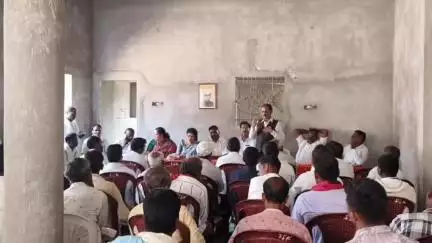 सडक अर्जुनी: कटंगी टोला येथे माजी मंत्री तथा आमदार राजकुमार बडोले यांच्या प्रमुख उपस्थितीत मच्छीमार समाजाची विशेष बैठक संपन्न
