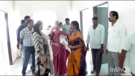 సఖి కేంద్రం ప్రారంభోత్సవ ఏర్పాట్లను సిద్ధం చేయాలి హనుమకొండ జిల్లా కలెక్టర్ ప్రావీణ్య