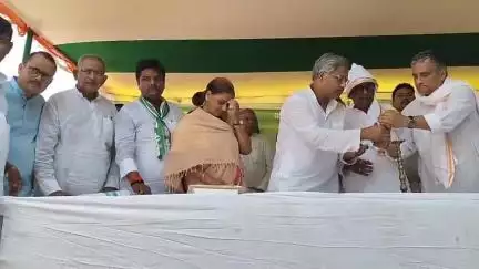 बेलागंज: पाई बिगहा बाजार में जदयू का जन संवाद सह मिलन समारोह आयोजित, महासचिव मनीष वर्मा शामिल हुए
