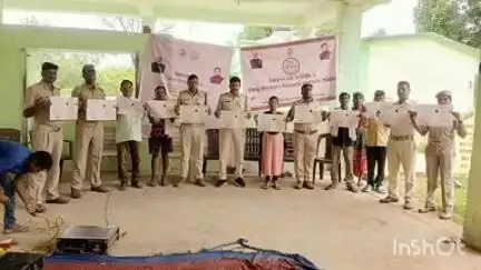 ପୋଡିଆ: ନିଲିଗୁଡ଼ା ଗ୍ରାମ ପଞ୍ଚାୟତ କାର୍ଯ୍ୟାଳୟରେ ଅବକାରୀ ବିଭାଗ ତରଫରୁ ନିଶାଦ୍ରବ୍ୟ ତଥା ଅପମିଶ୍ରିତ ଓ ବିଷାକ୍ତ  ମାଦକ ଦ୍ରବ୍ୟ ବିରୋଧରେ ସଚେତନତା