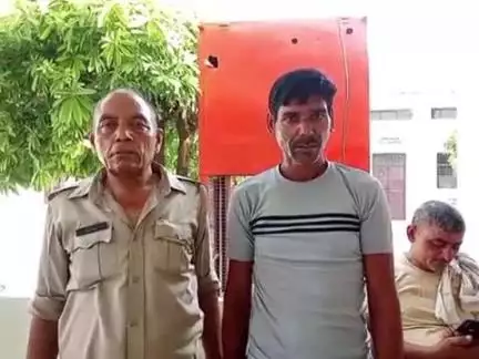 बीबीनगर थाना क्षेत्र के ग्राम मंडोना में झगड़ा कर रहे एक ग्रामीण को पुलिस ने किया गिरफ्तार
