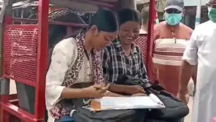 বারাবনী: বেহাল রাস্তা সংস্কারের দাবিতে জনমত সংগ্রহ বিজেপির আসানসোলে