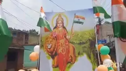 चांडिल: चांडिल में ऑपरेशन सिंदूर की सफलता पर निकाली गई तिरंगा यात्रा